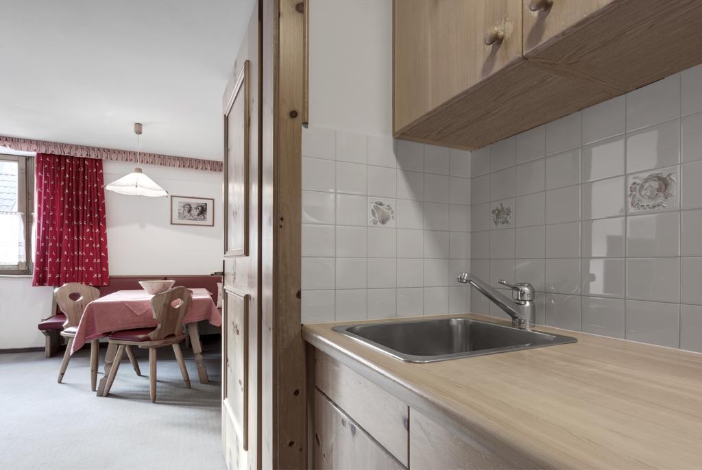 Residence Dolomieu San Cassiano  Extérieur photo