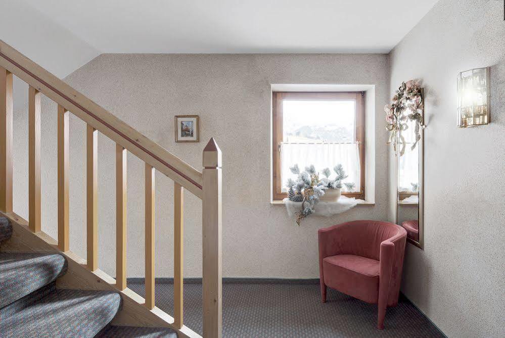 Residence Dolomieu San Cassiano  Extérieur photo
